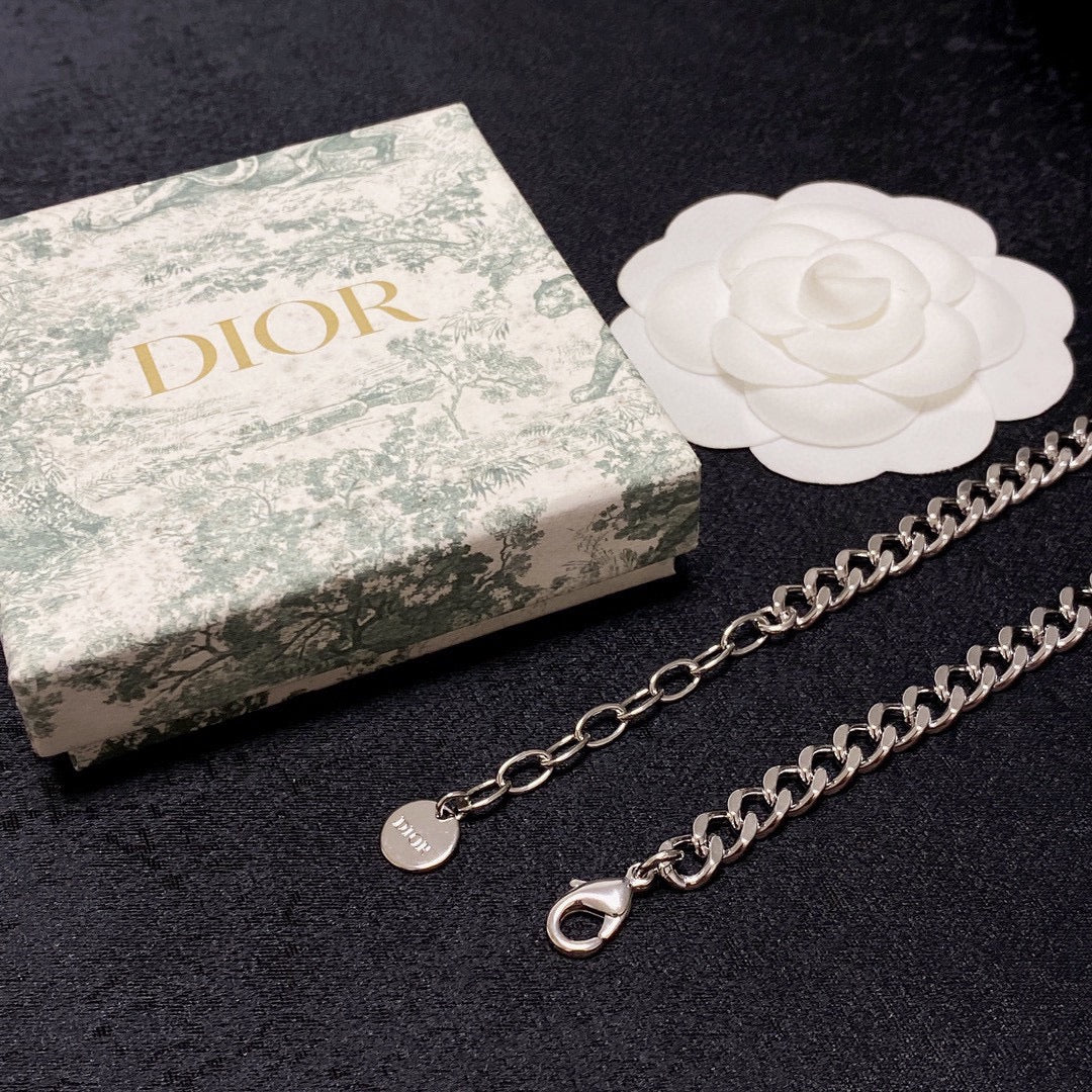 D silver logo necklace