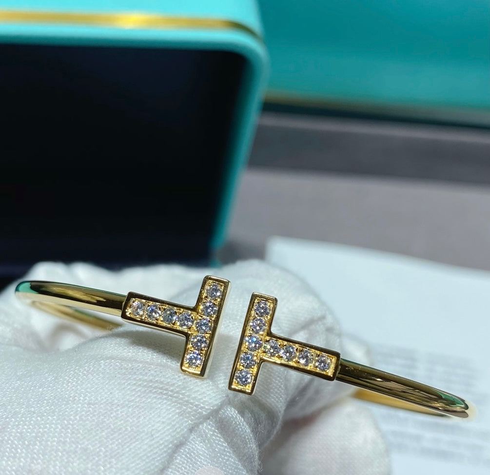T wire bracelet in gold/rose gold/ silver and diamonds