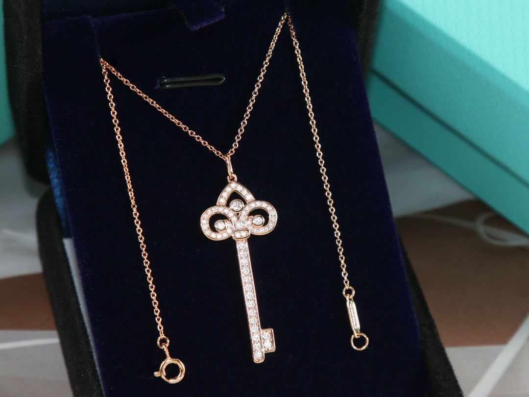 T keys necklace