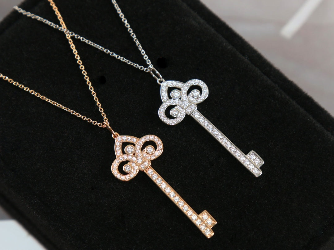T keys necklace