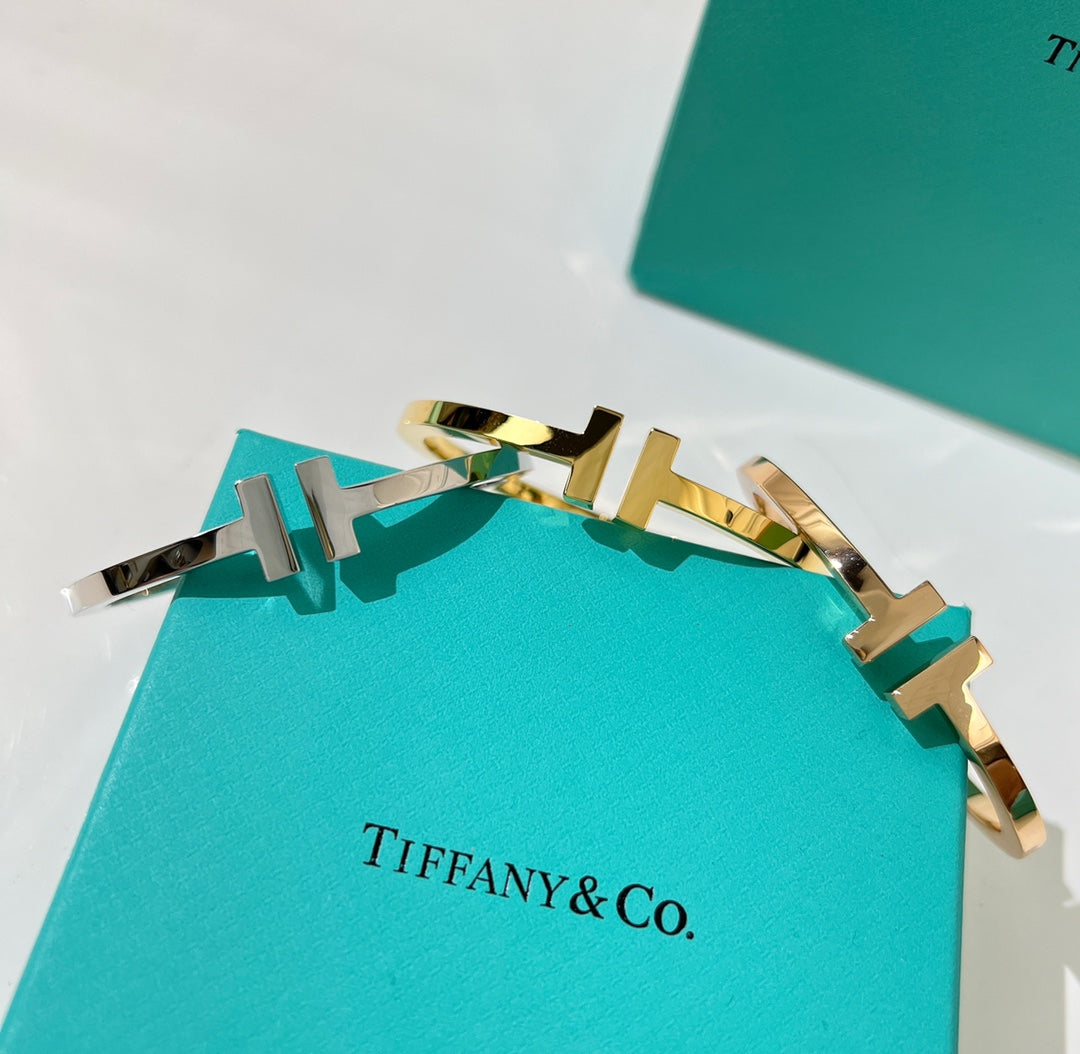 T wire Bracelet in gold/silver/rose gold