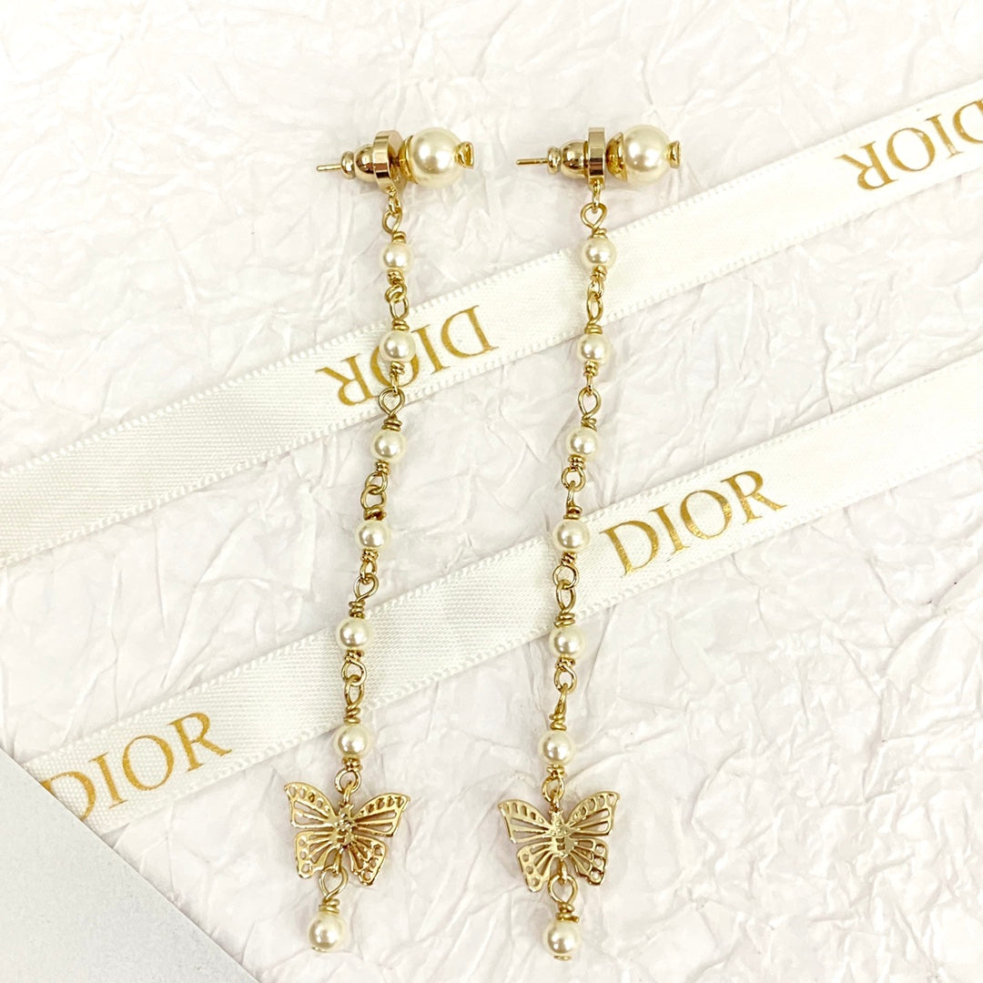 D butterfly and pearls earrings