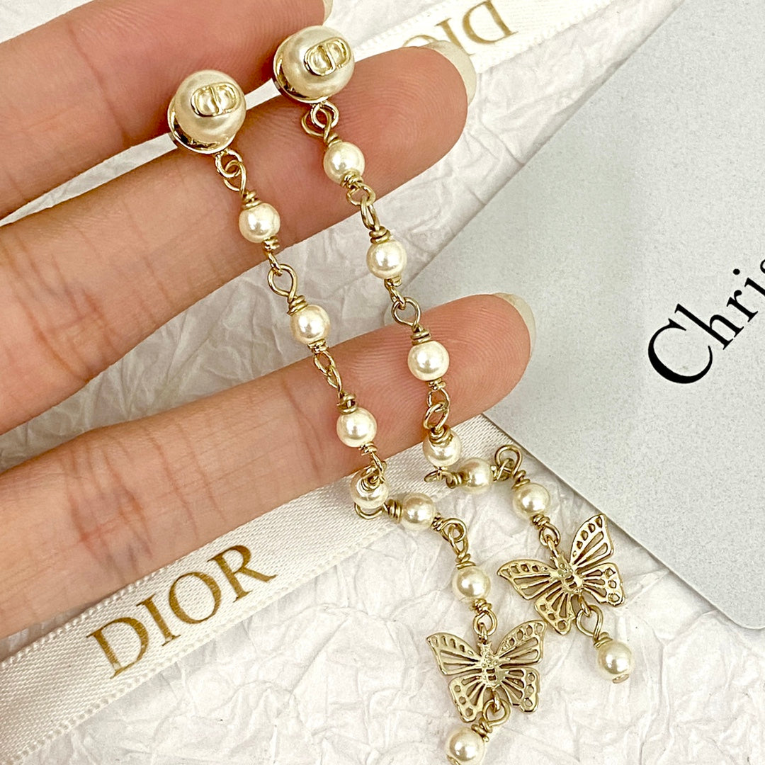 D butterfly and pearls earrings