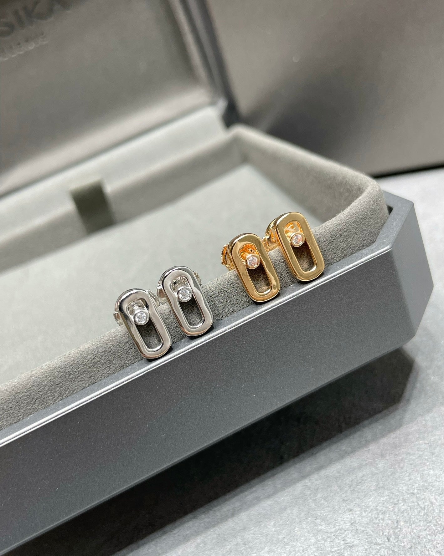 M small earrings