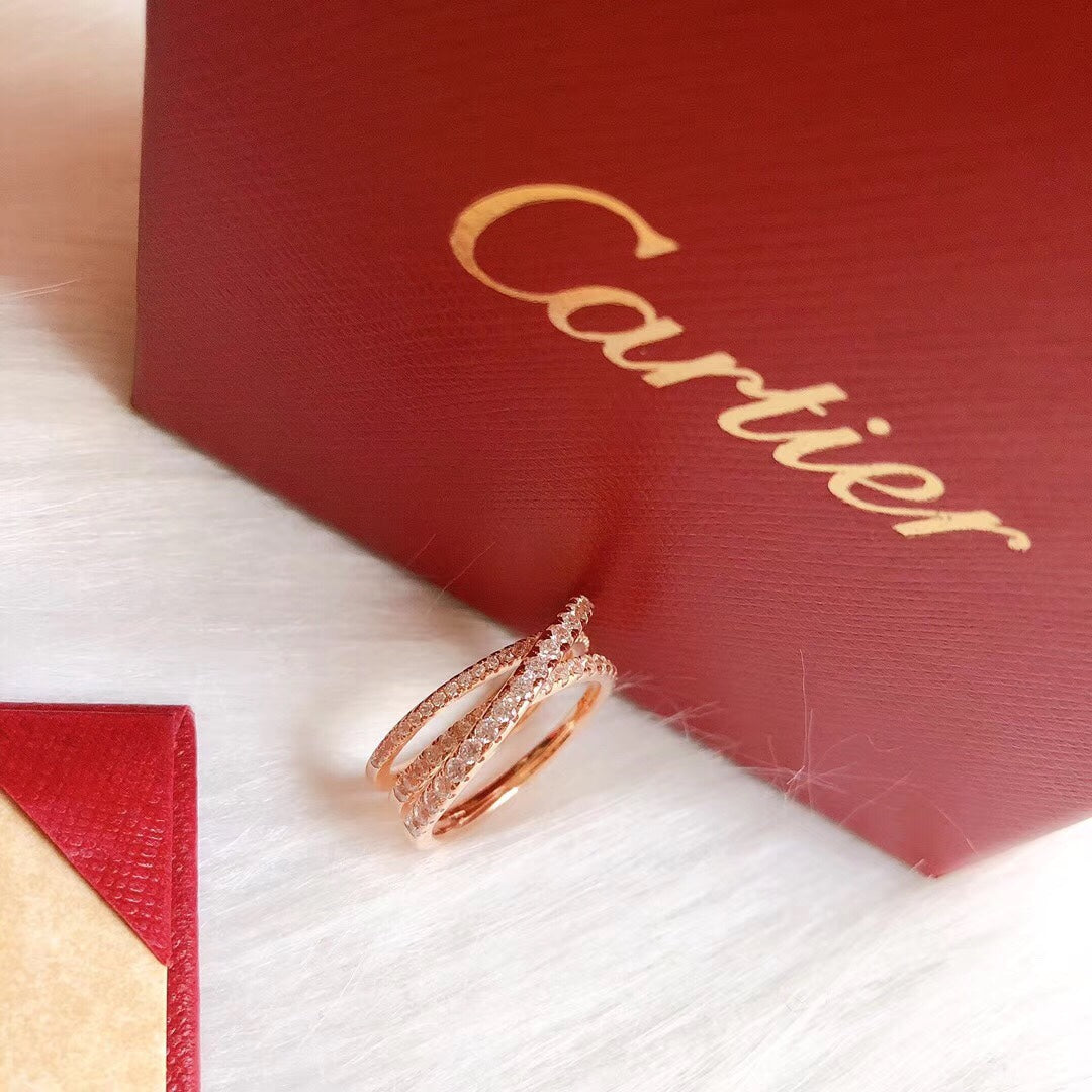 C rose gold ring