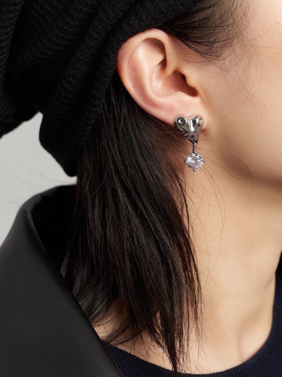 BV earrings in gold/silver