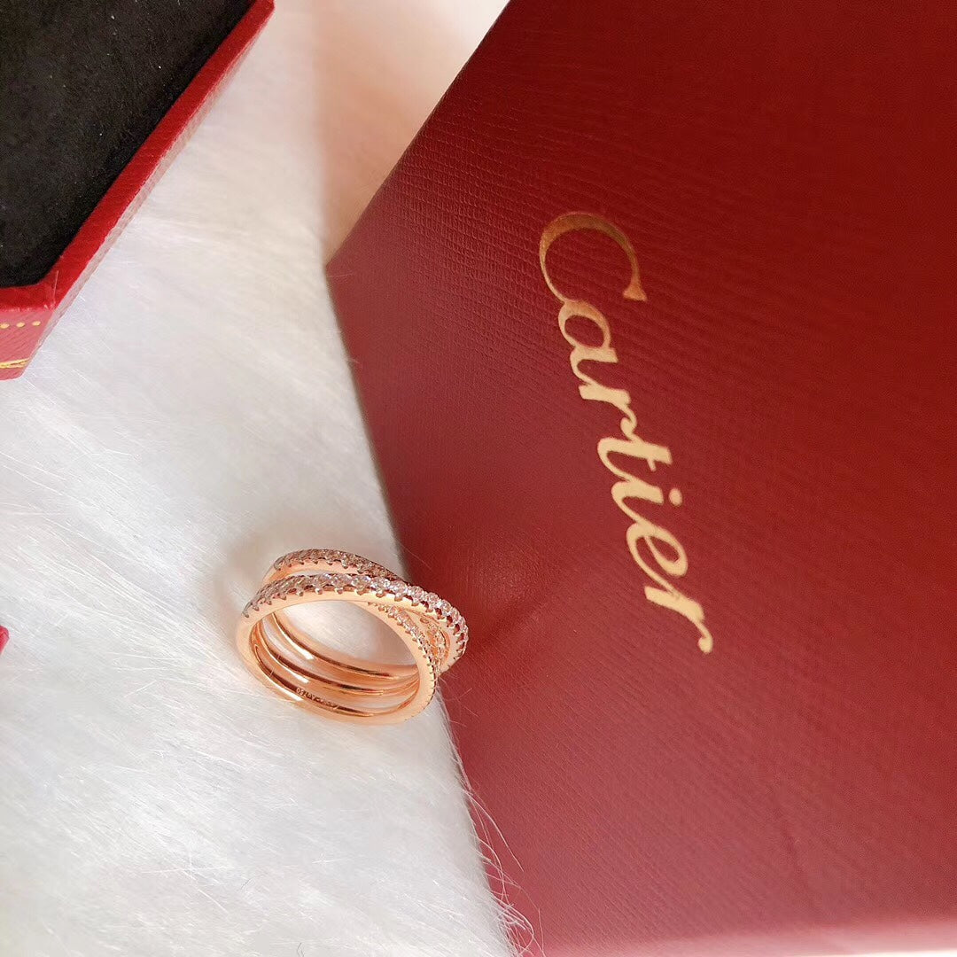 C rose gold ring