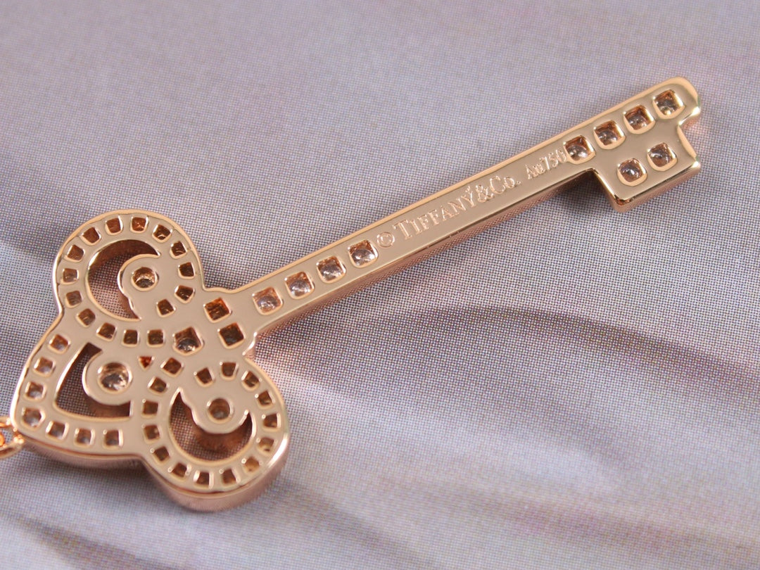 T keys necklace