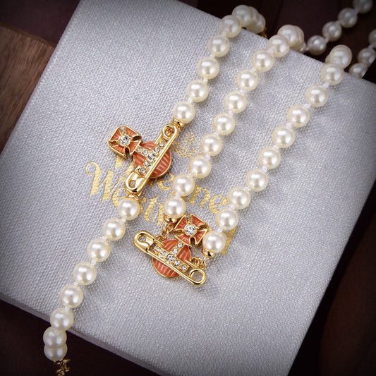 VW pearl bracelet