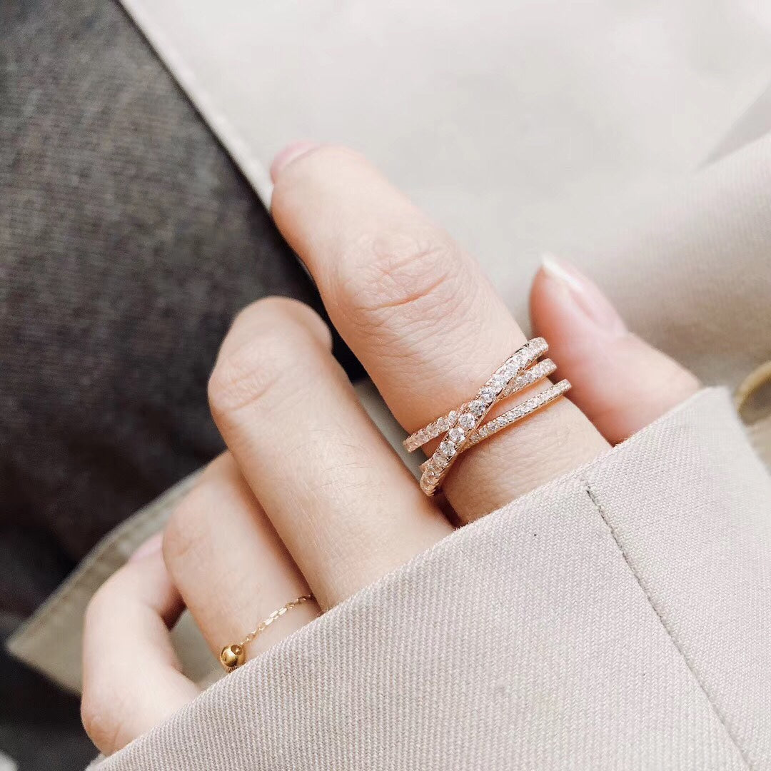 C rose gold ring