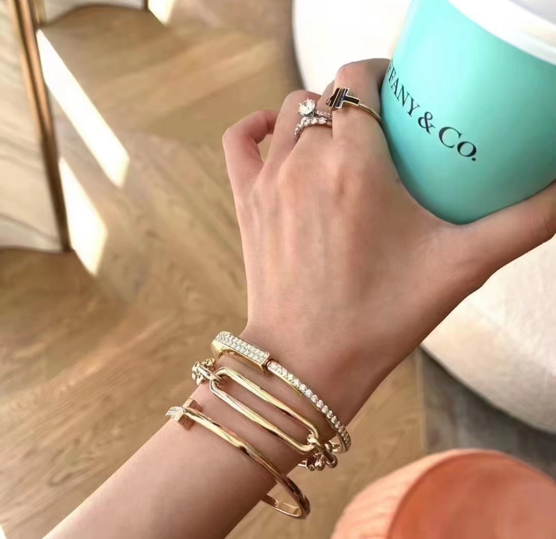 T bangle bracelet with diamonds